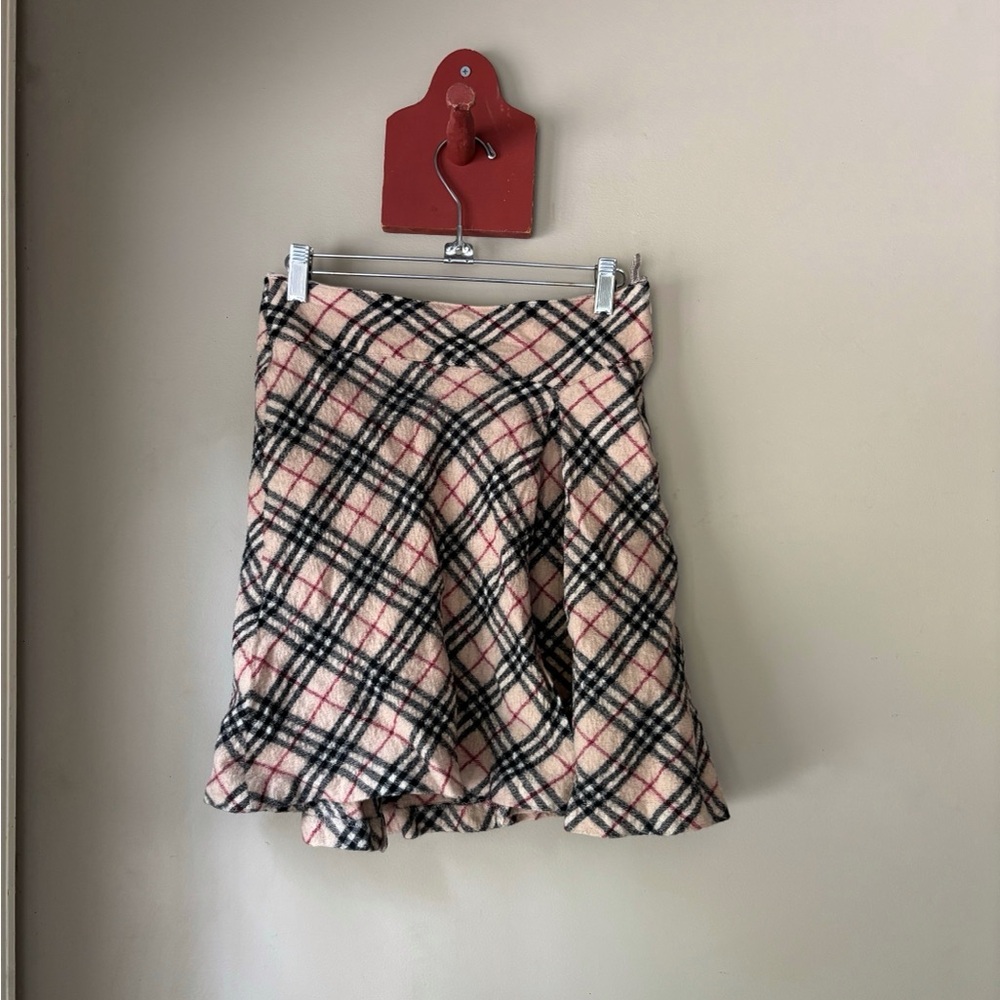 Burberry Plaid Mini Side Slit Skirt 38